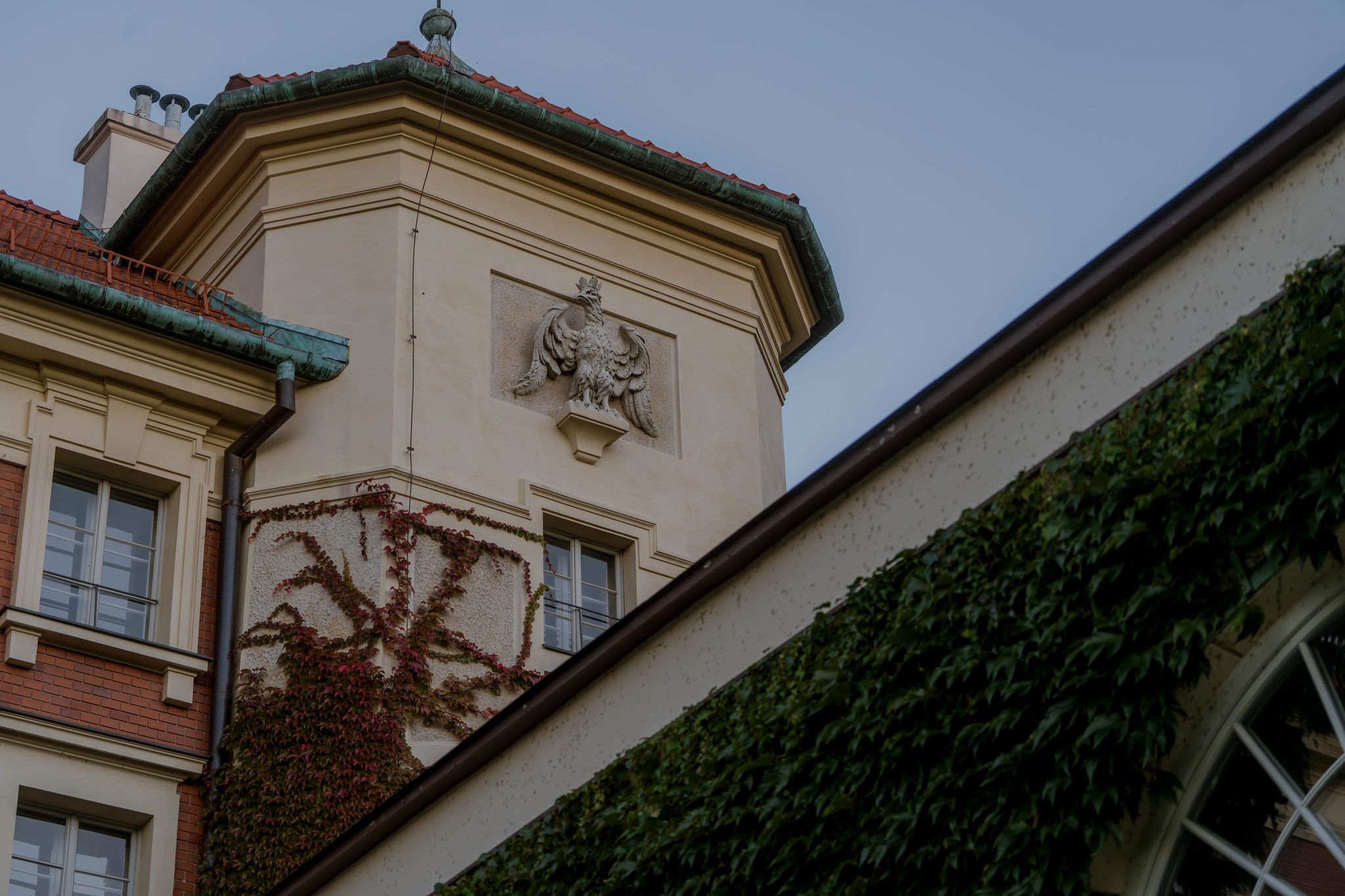 Plener malarski Stowarzyszenia LX+ zakończył się wycieczką do Kosztowej